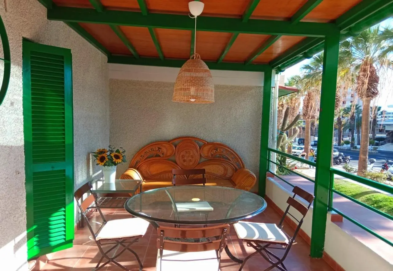 Las Americas Beach House Arona
